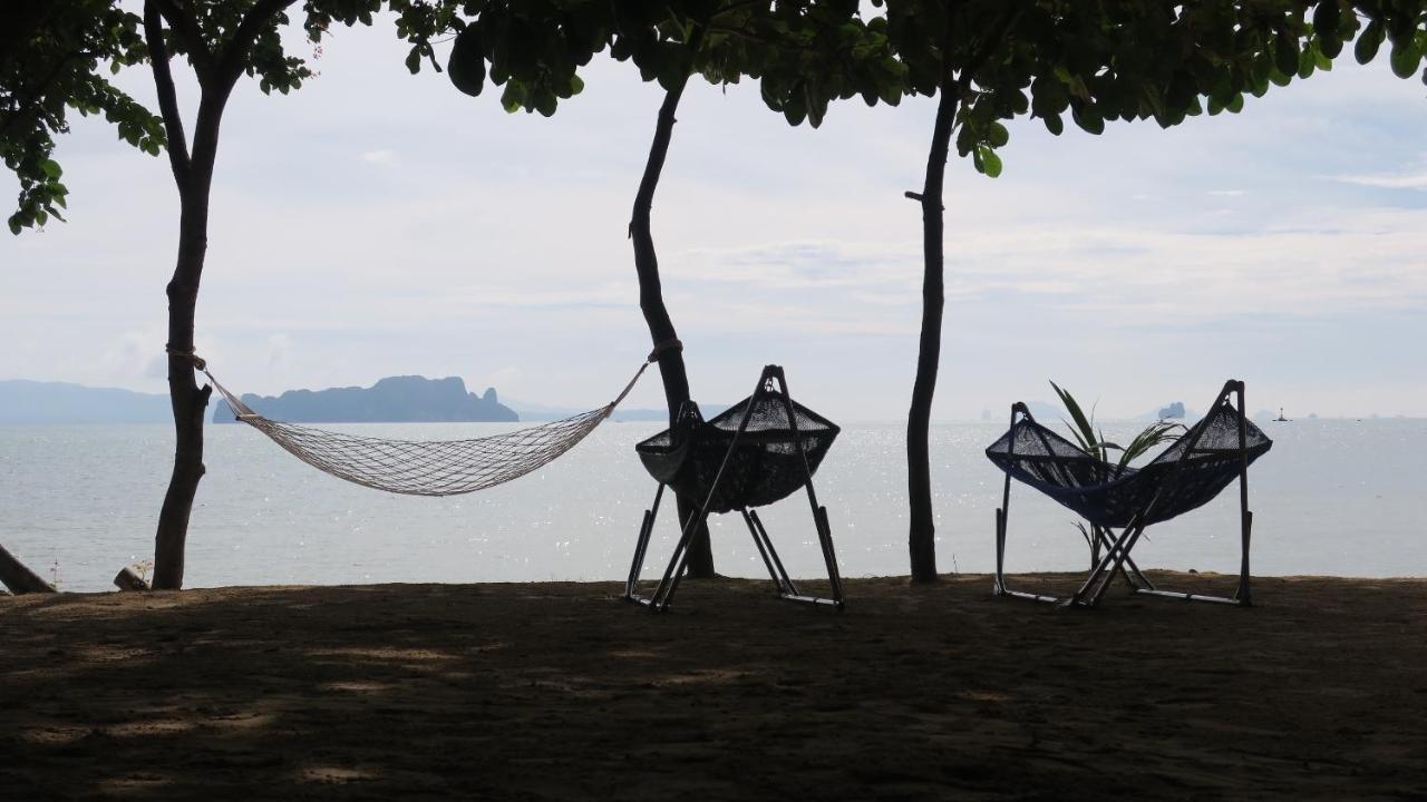 Hôtel Touch Glamping Koh Yao Noi ทัช แกรมปิ้ง เกาะยาวน้อย Extérieur photo