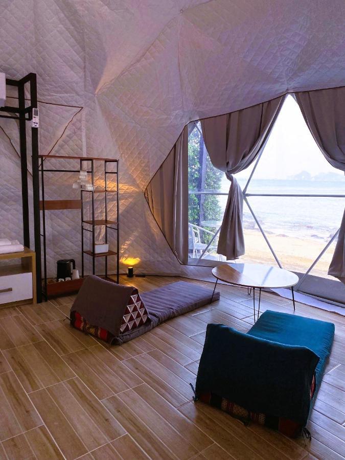 Hôtel Touch Glamping Koh Yao Noi ทัช แกรมปิ้ง เกาะยาวน้อย Extérieur photo