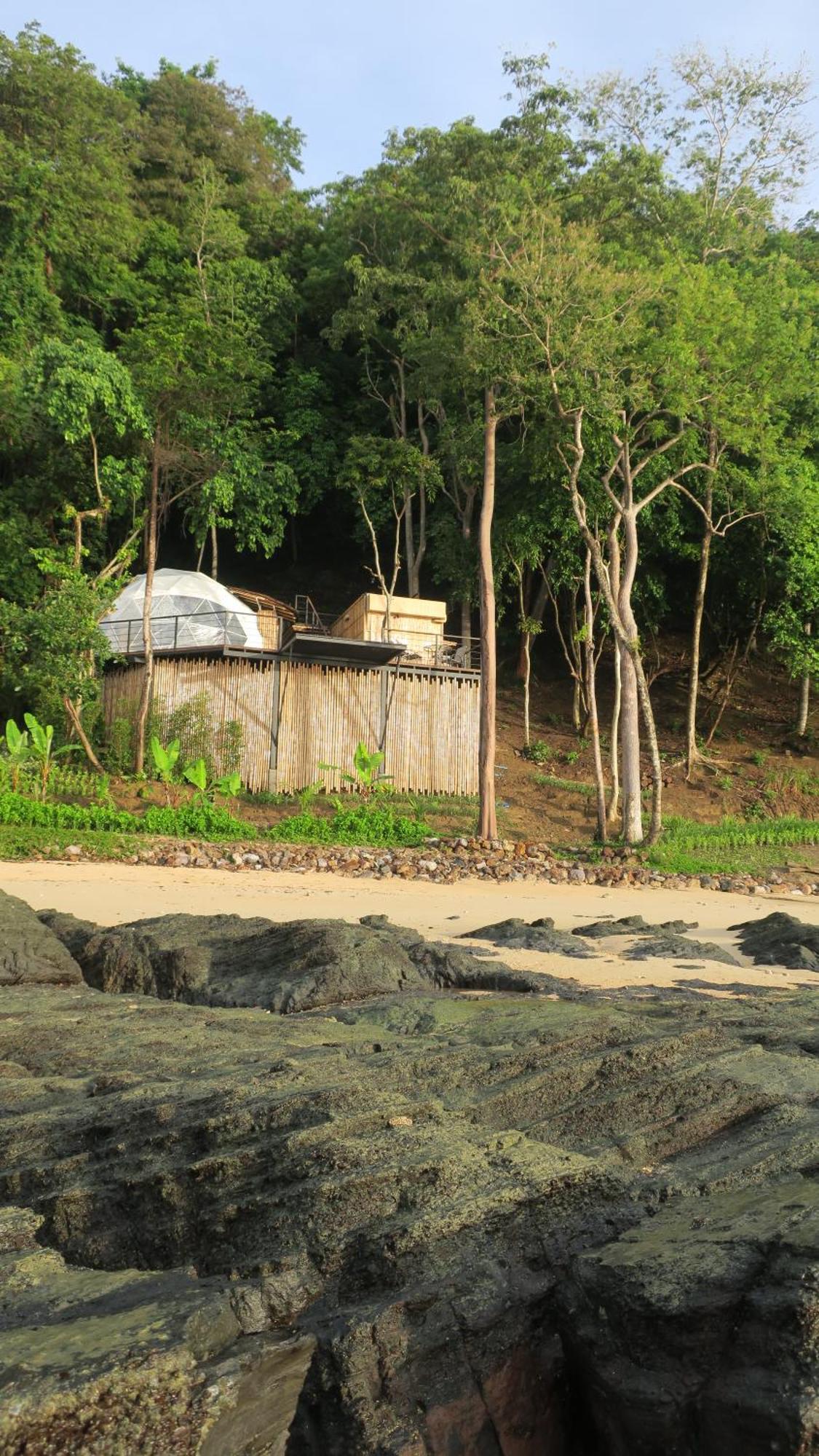 Hôtel Touch Glamping Koh Yao Noi ทัช แกรมปิ้ง เกาะยาวน้อย Extérieur photo